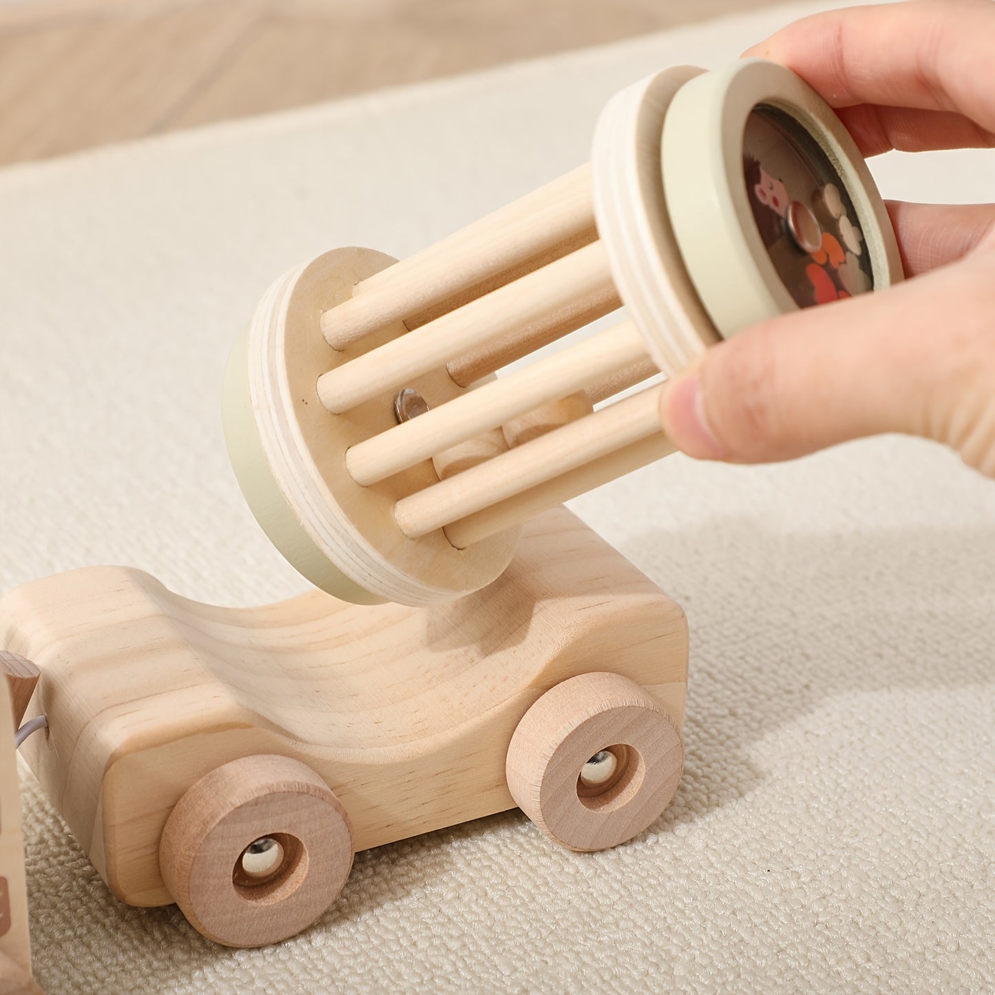 Wooden Train Puzzle Toy – Color & Shape Matching Squirrel-Toyfetti