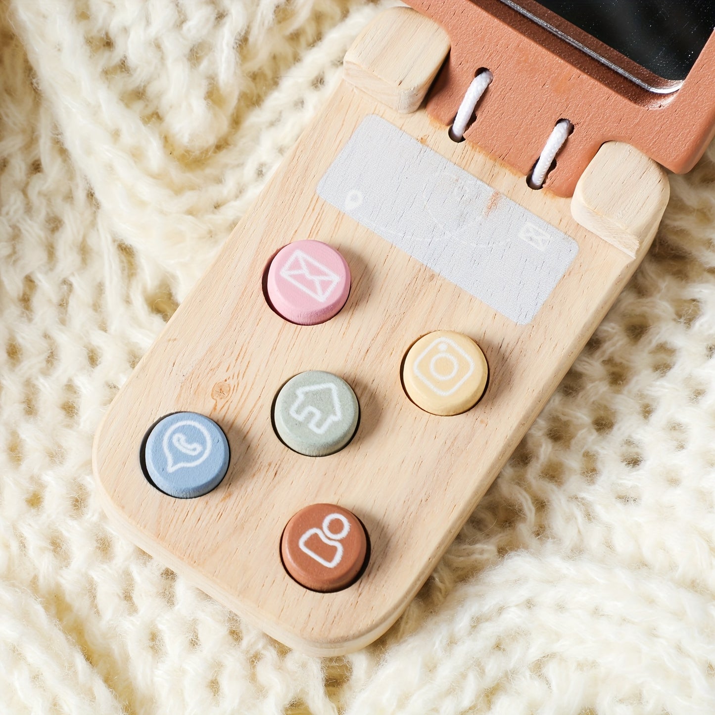 Wooden Bear Flip Phone Toy – Pretend Play Mobile with Mirror & Buttons-Toyfetti