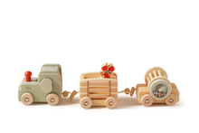 Wooden Train Puzzle Toy – Color & Shape Matching Squirrel-Toyfetti
